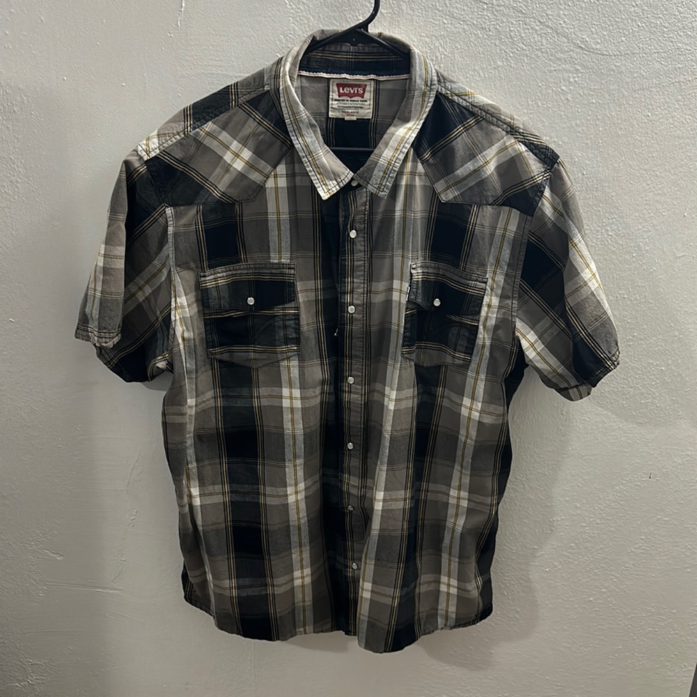 100% cotton men’s dress shirt